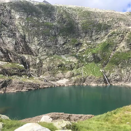Apartmán Un Jardin Au Coeur De Luchon Bagnères-de-Luchon