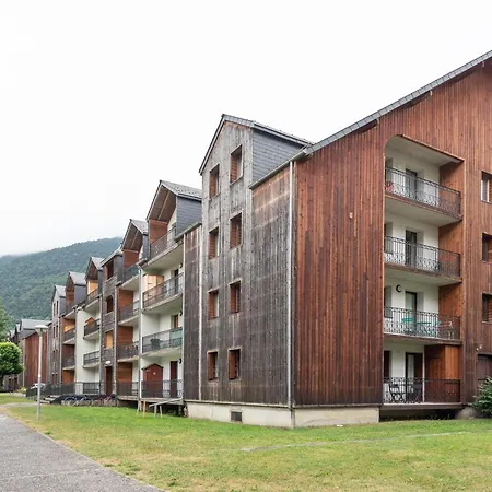 Un Jardin Au Coeur De Luchon Apartman *